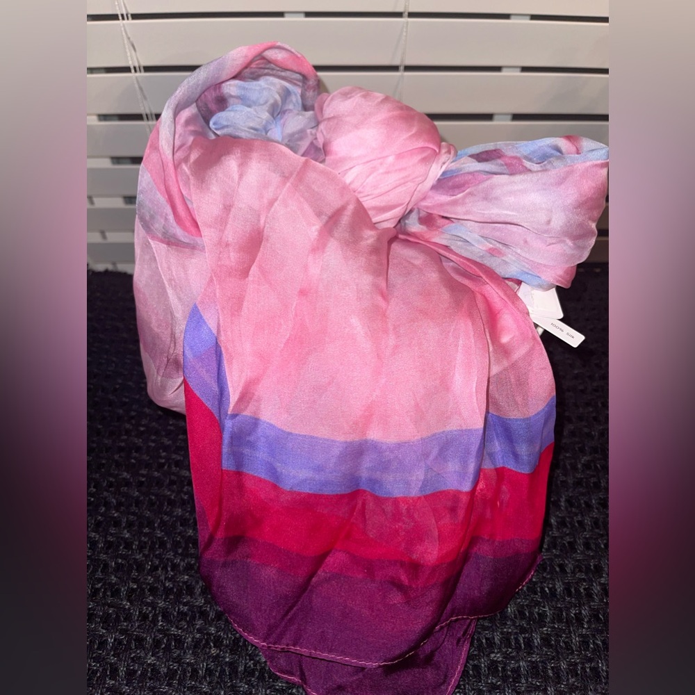 100% Silk Nordstrom‎ Women’s Pink Scarf New with tags - Picture 5 of 5